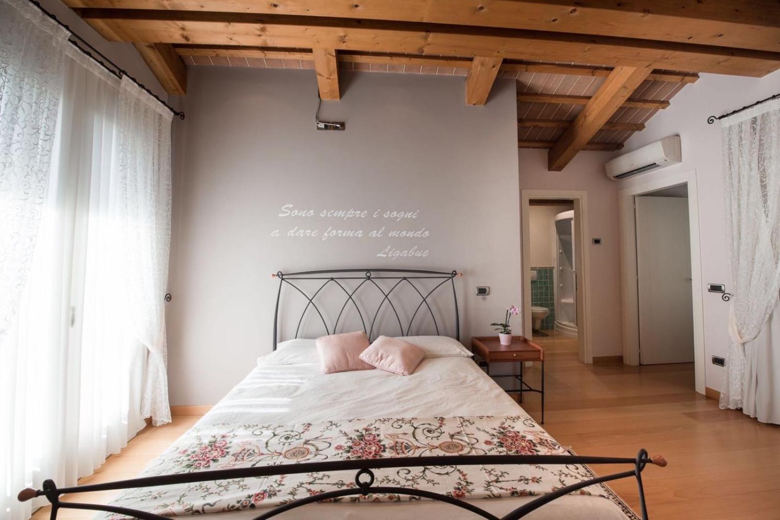Rosa Del Grappa Bed and Breakfast Eksteriør billede